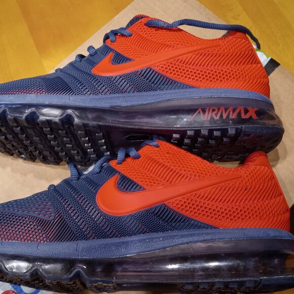 NIKE Air Max - Picture 3 of 5